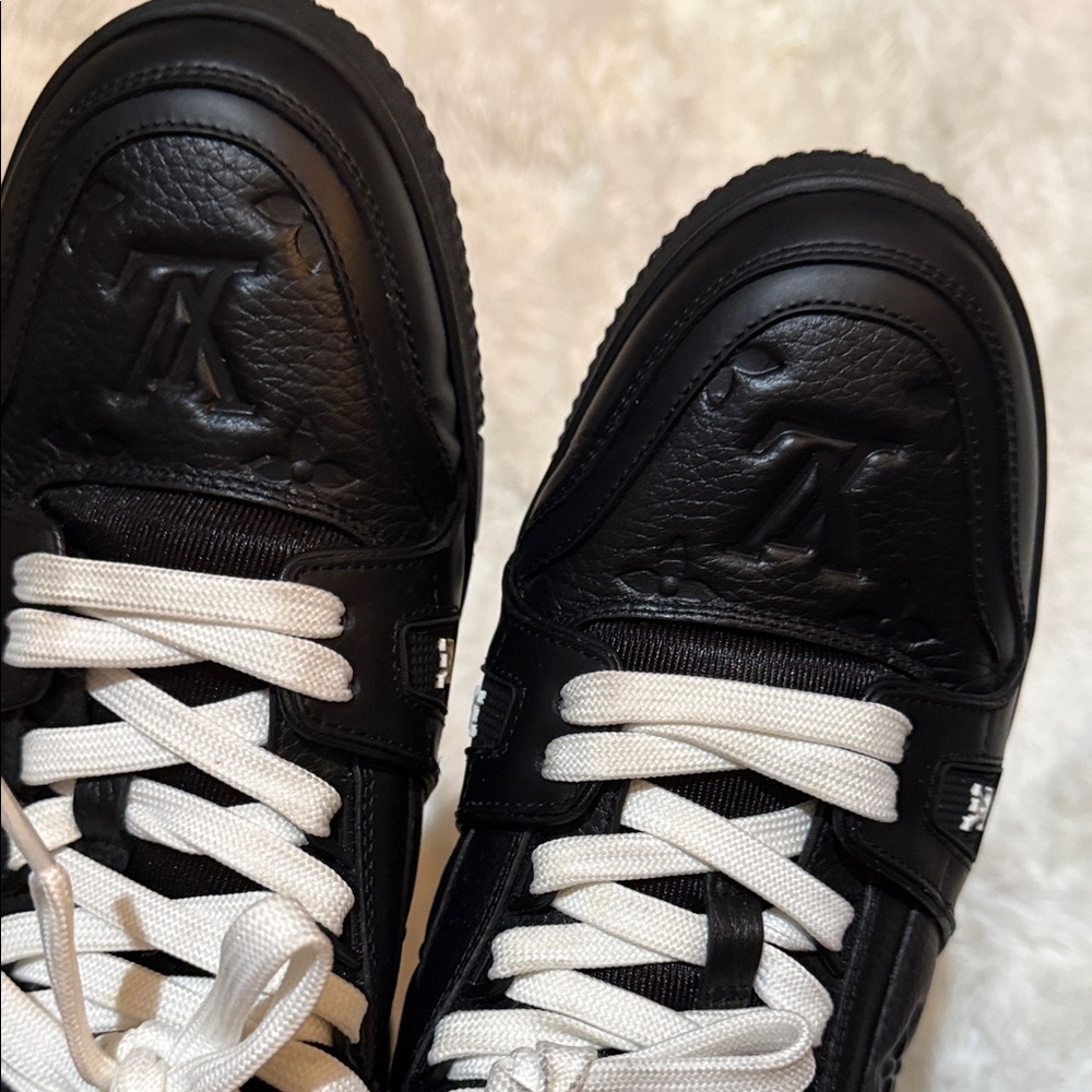 Louis Vuitton Black Leather Sneakers with White Laces - Picture 2 of 14